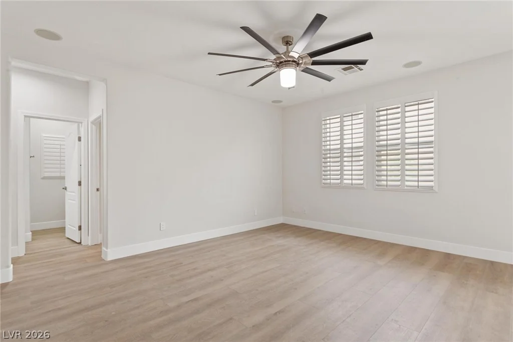 802 Warwick Castle, Las Vegas, NV 89178