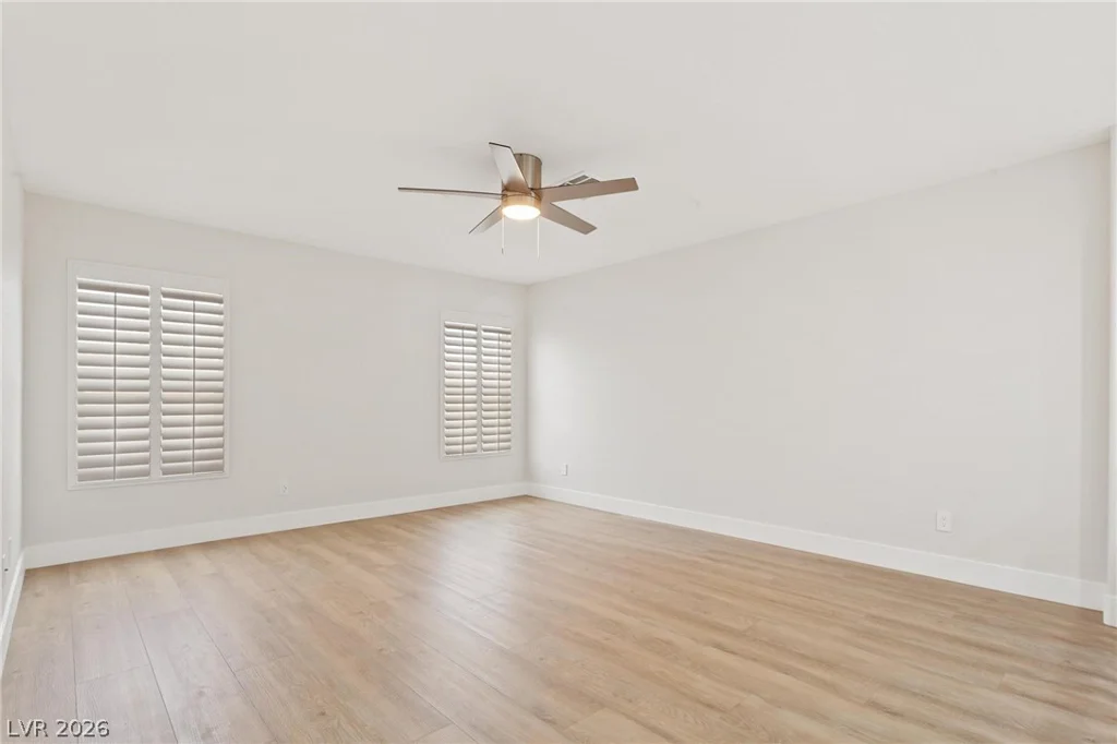 802 Warwick Castle, Las Vegas, NV 89178