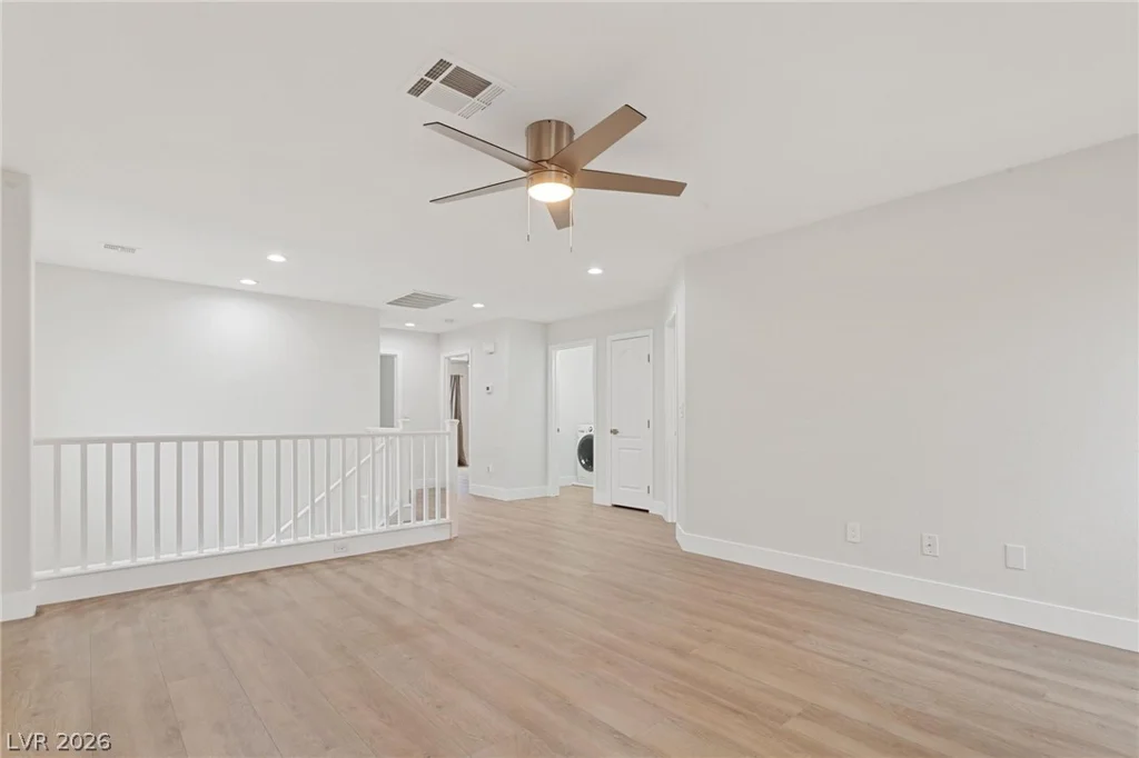 802 Warwick Castle, Las Vegas, NV 89178