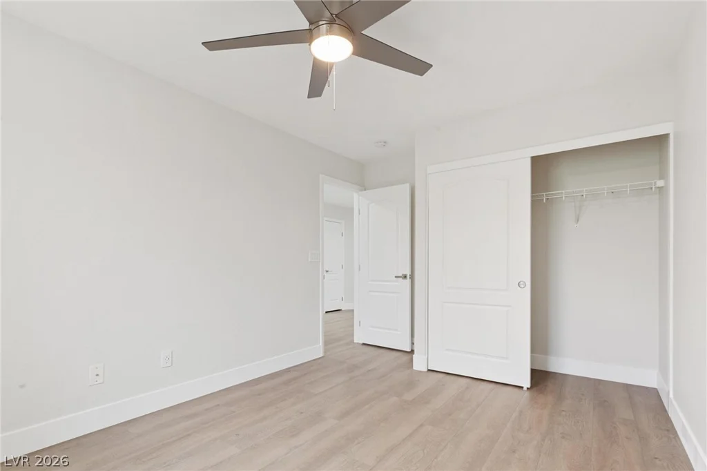 802 Warwick Castle, Las Vegas, NV 89178