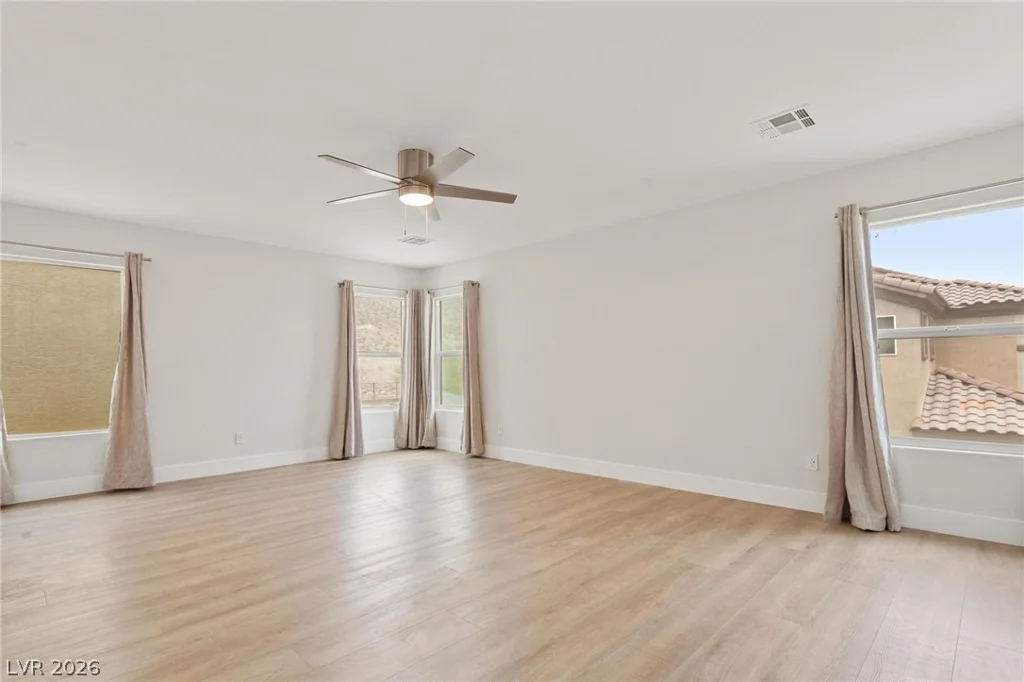 802 Warwick Castle, Las Vegas, NV 89178