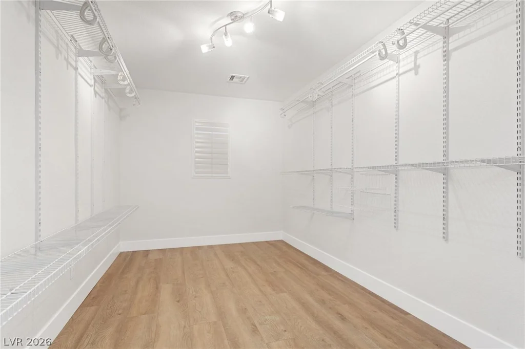 802 Warwick Castle, Las Vegas, NV 89178