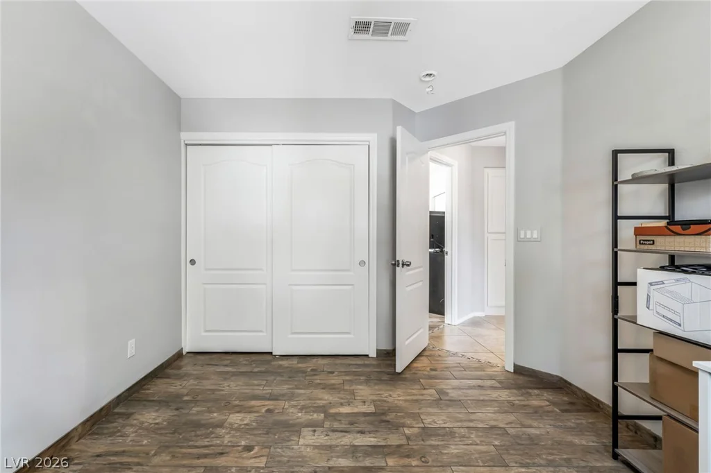 348 Prince George, Las Vegas, NV 89123