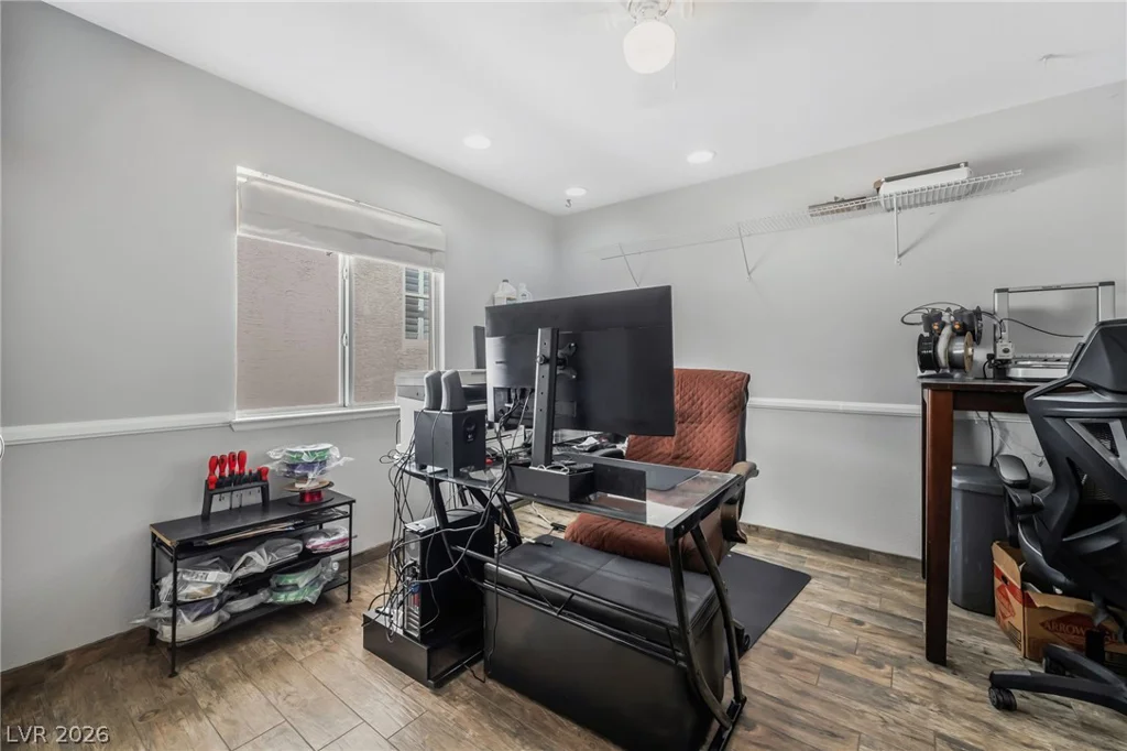 348 Prince George, Las Vegas, NV 89123