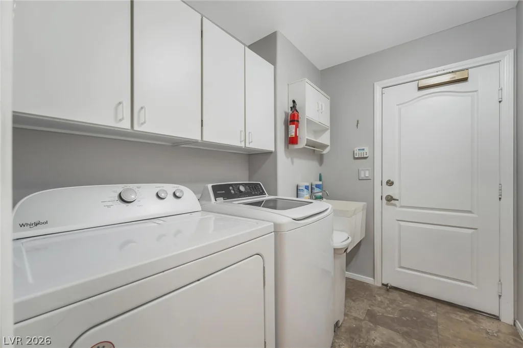 348 Prince George, Las Vegas, NV 89123