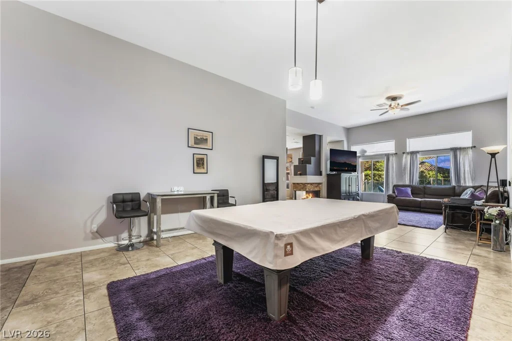 348 Prince George, Las Vegas, NV 89123