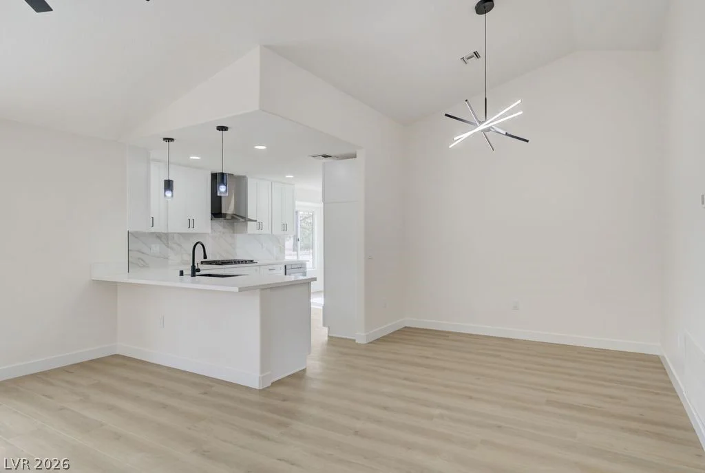 8901 Villa Ridge, Las Vegas, NV 89134