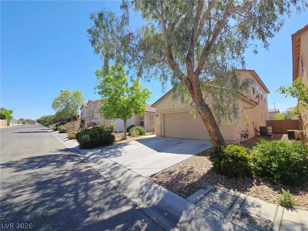 11027 Deluna, Las Vegas, NV 89141