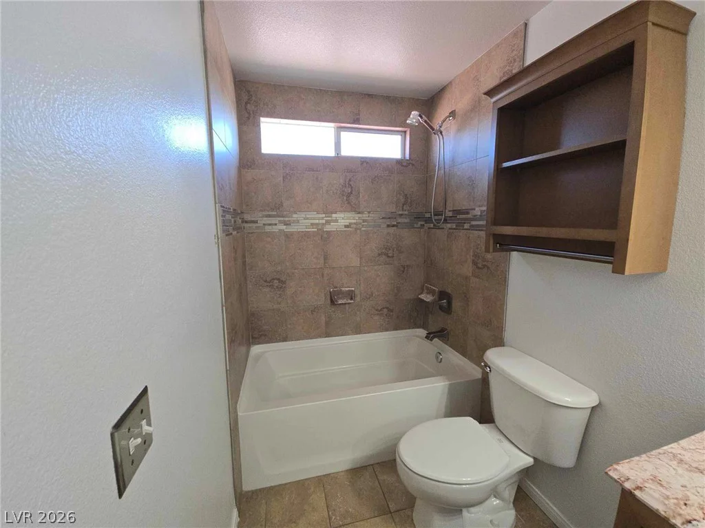 11027 Deluna, Las Vegas, NV 89141