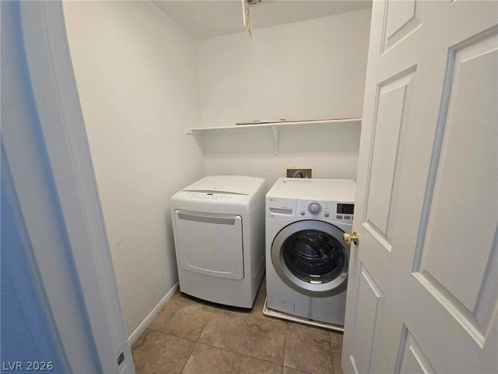 11027 Deluna, Las Vegas, NV 89141