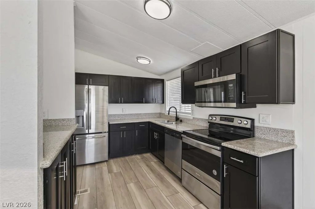 241 Hallsway, Pahrump, NV 89048