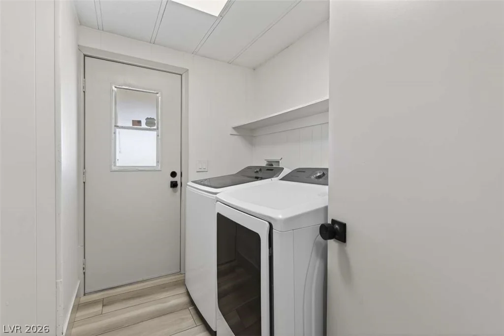 241 Hallsway, Pahrump, NV 89048