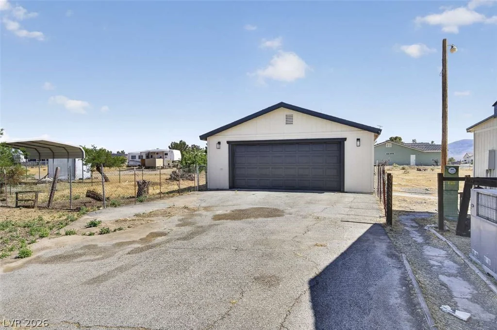 241 Hallsway, Pahrump, NV 89048