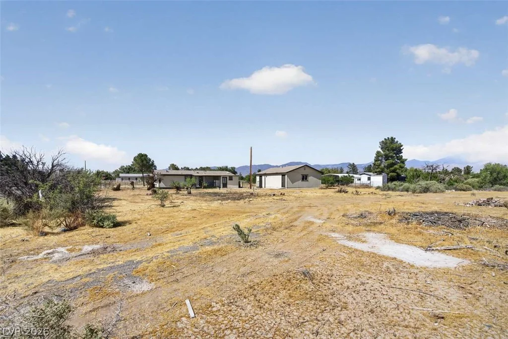 241 Hallsway, Pahrump, NV 89048