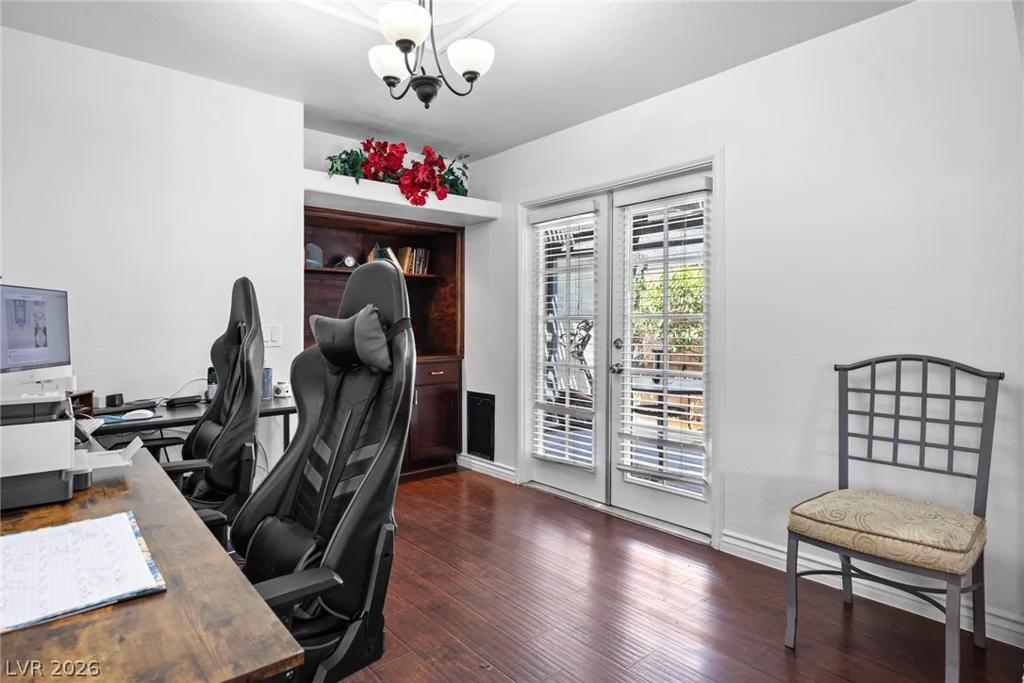 6779 Shelter, Las Vegas, NV 89103