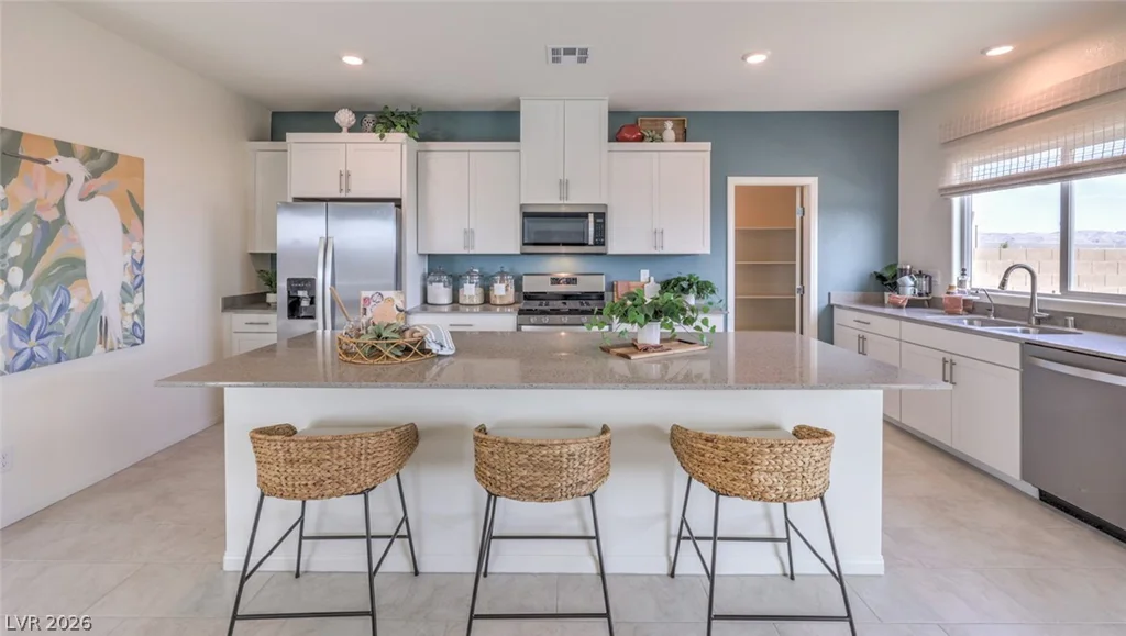 7388 Dominguez Bay, North Las Vegas, NV 89084