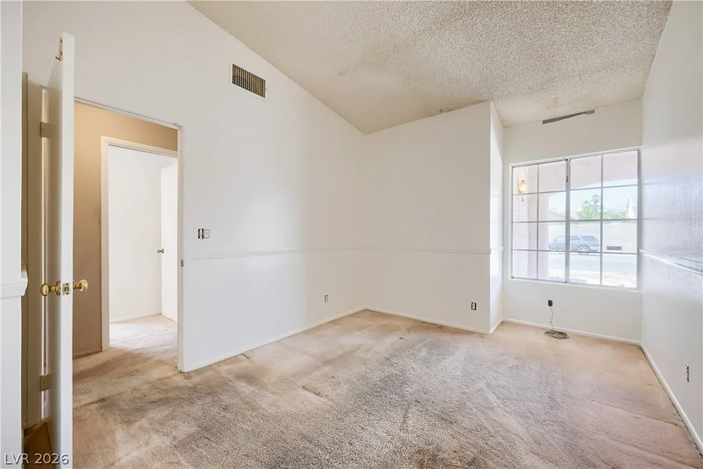 1013 Greystone, Las Vegas, NV 89108