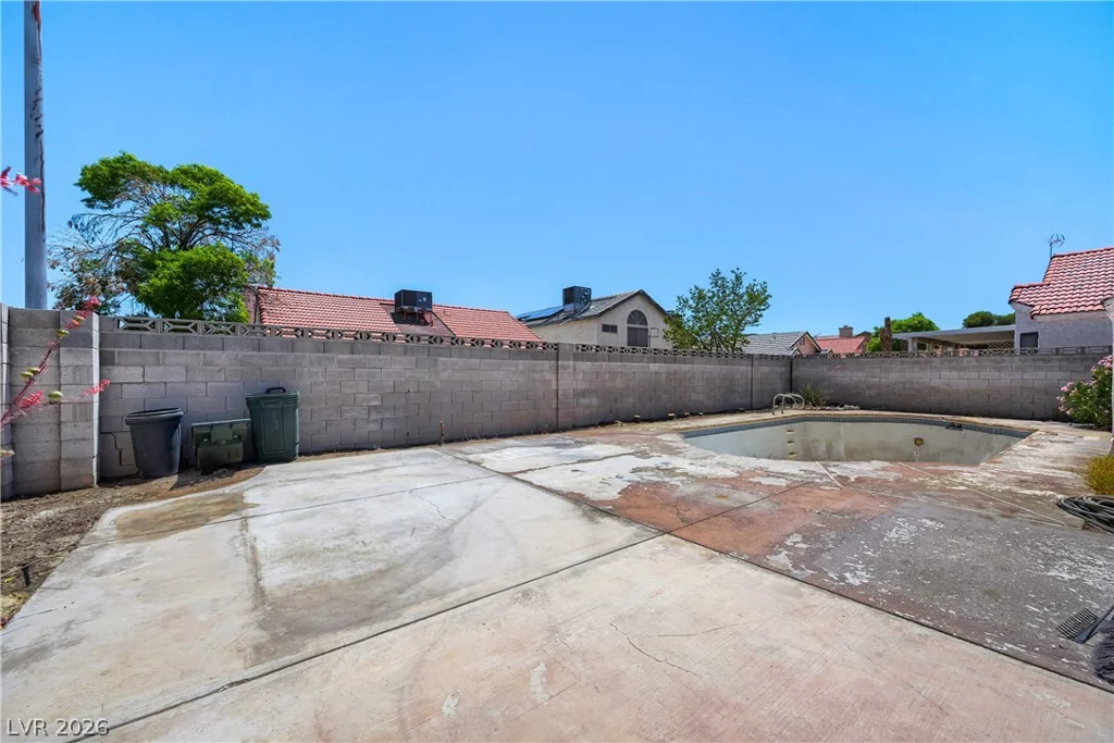 1013 Greystone, Las Vegas, NV 89108