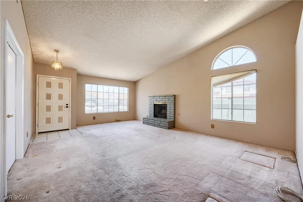1013 Greystone, Las Vegas, NV 89108