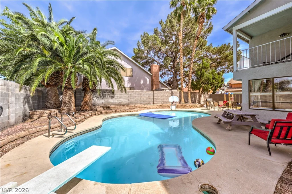 3930 Kamden, Las Vegas, NV 89119