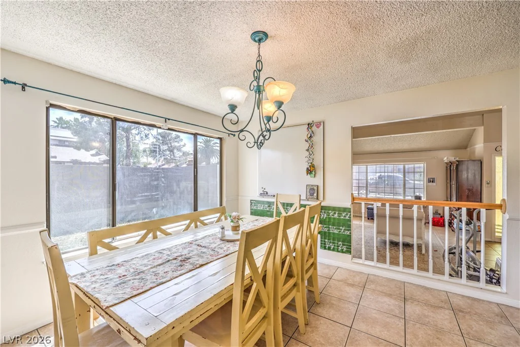 3930 Kamden, Las Vegas, NV 89119
