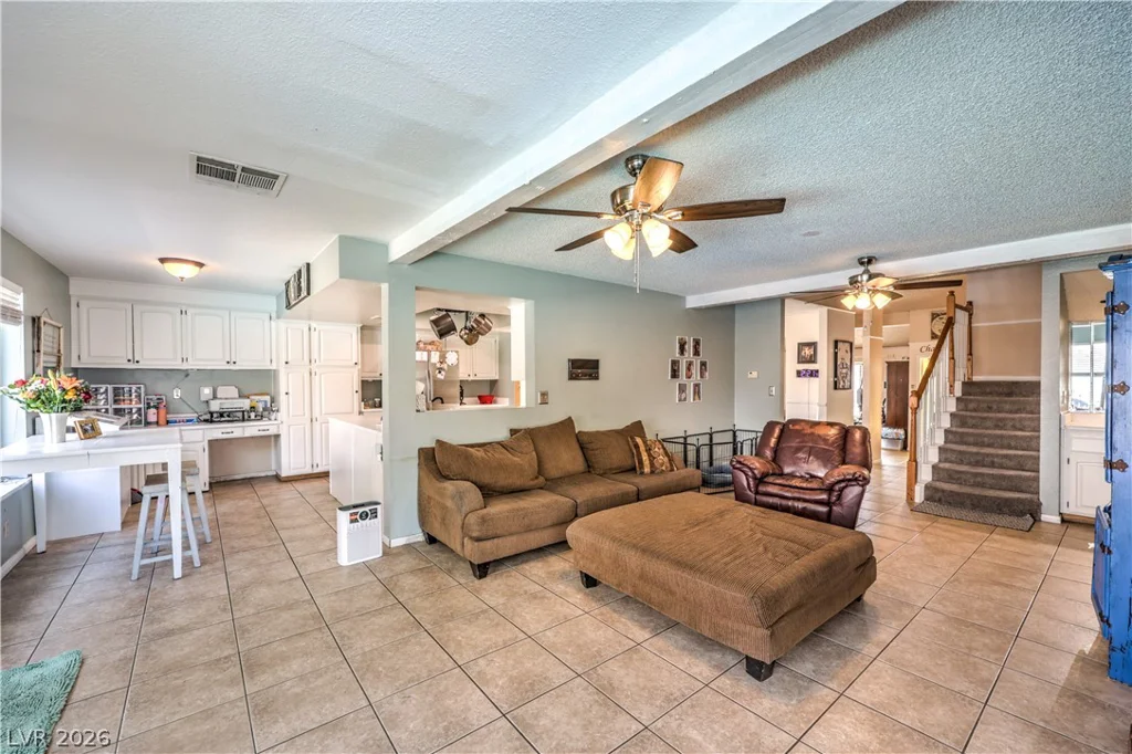 3930 Kamden, Las Vegas, NV 89119