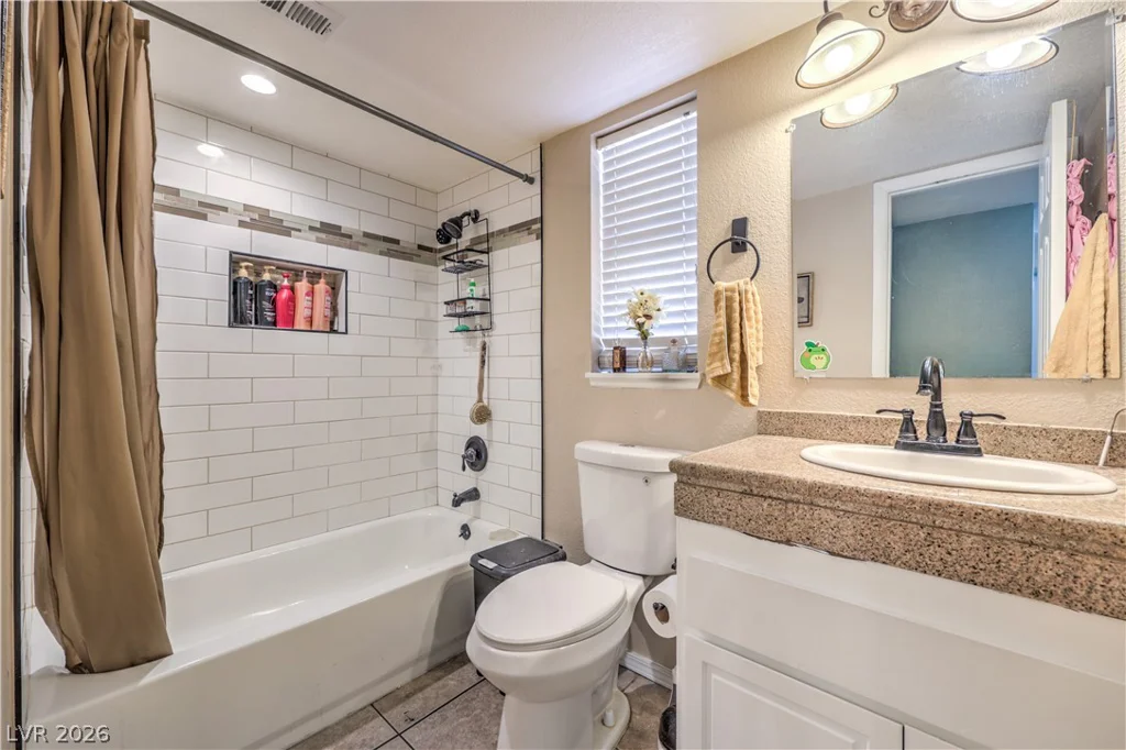 3930 Kamden, Las Vegas, NV 89119