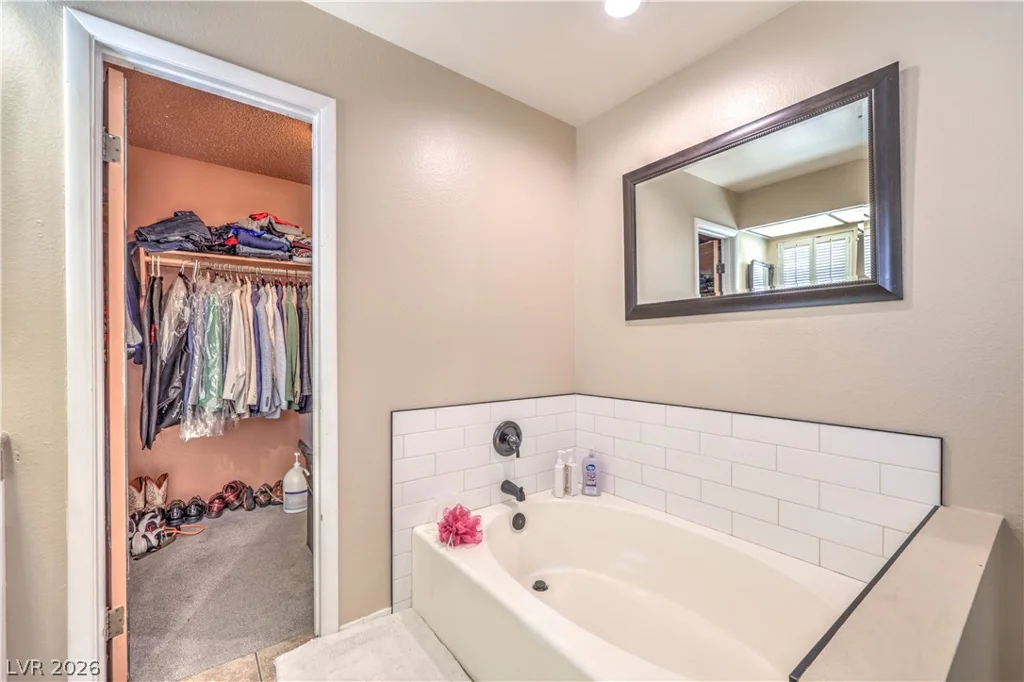 3930 Kamden, Las Vegas, NV 89119