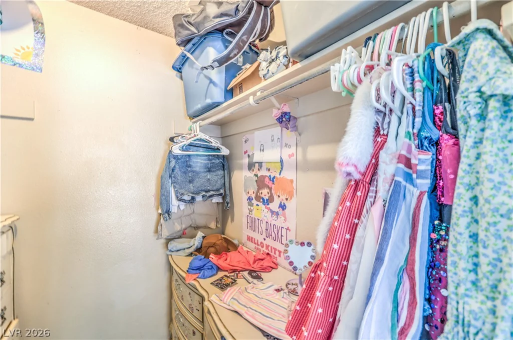 3930 Kamden, Las Vegas, NV 89119