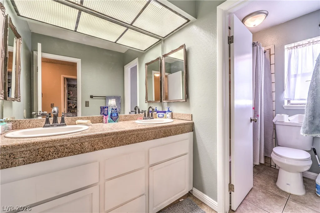 3930 Kamden, Las Vegas, NV 89119