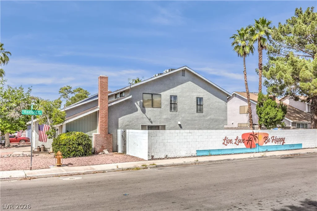 3930 Kamden, Las Vegas, NV 89119