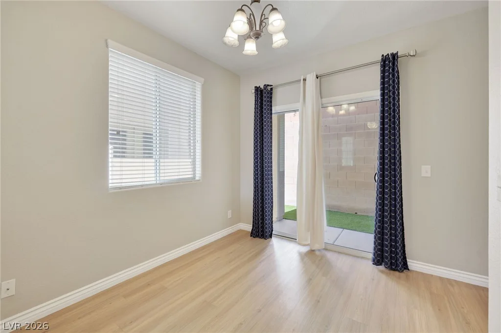 8151 Amy Springs, Las Vegas, NV 89113