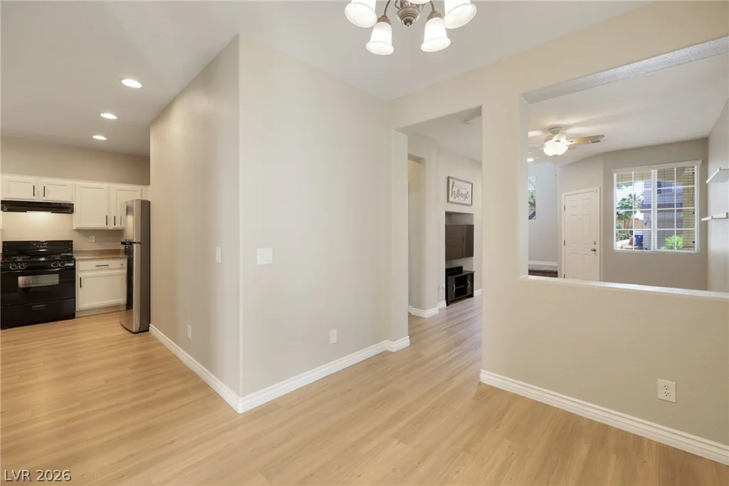 8151 Amy Springs, Las Vegas, NV 89113