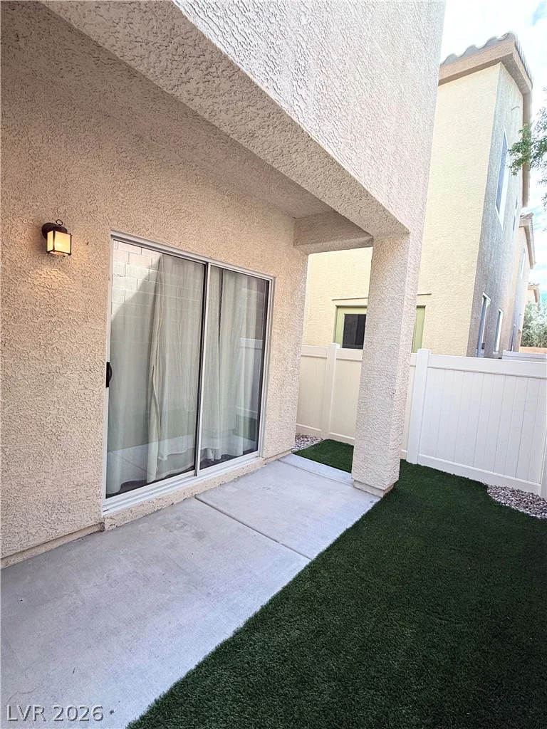 8151 Amy Springs, Las Vegas, NV 89113