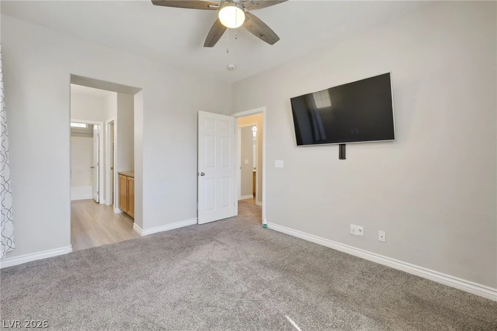 8151 Amy Springs, Las Vegas, NV 89113