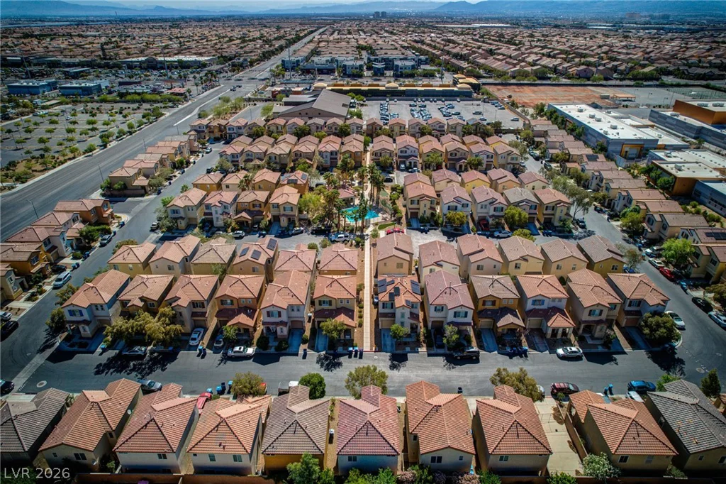 8151 Amy Springs, Las Vegas, NV 89113
