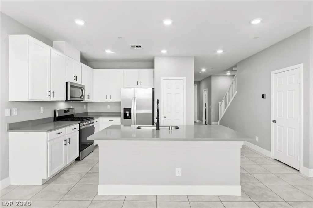 5317 Silver Branch, Las Vegas, NV 89118
