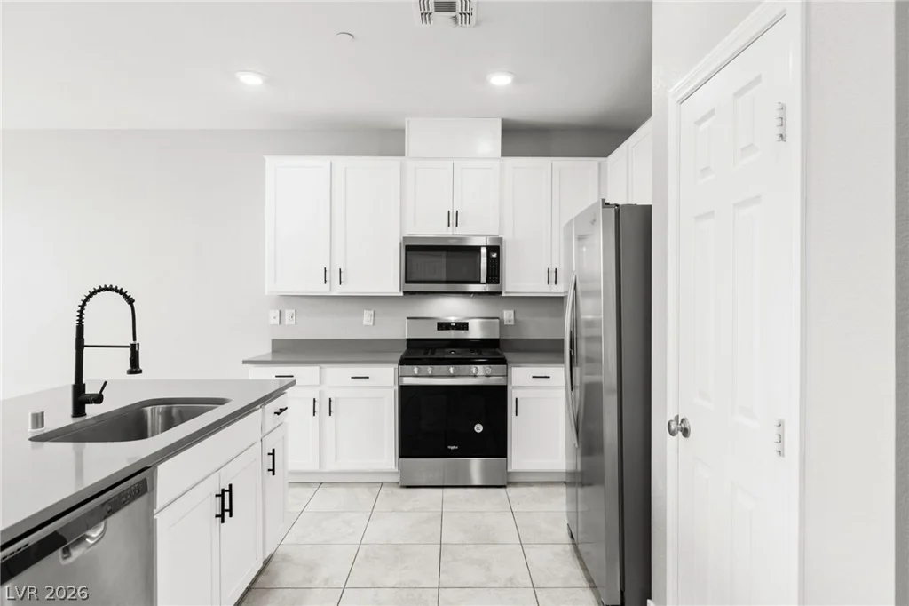 5317 Silver Branch, Las Vegas, NV 89118