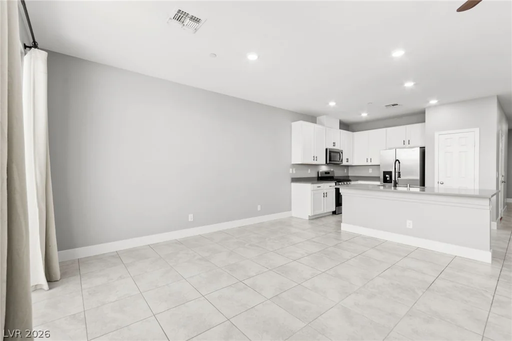 5317 Silver Branch, Las Vegas, NV 89118