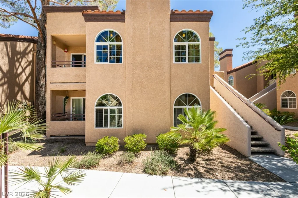 9325 Desert Inn, Las Vegas, NV 89117