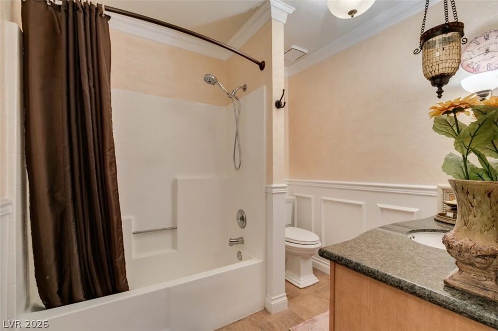 9325 Desert Inn, Las Vegas, NV 89117