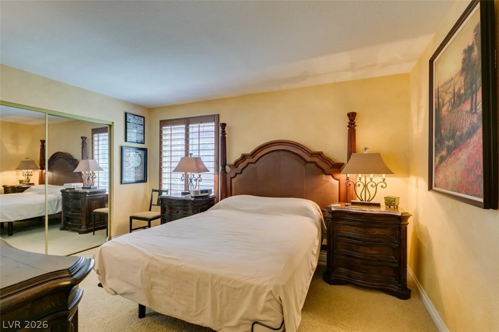 9325 Desert Inn, Las Vegas, NV 89117