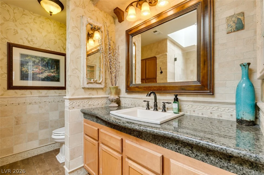 9325 Desert Inn, Las Vegas, NV 89117