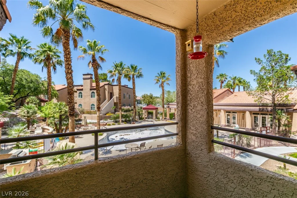 9325 Desert Inn, Las Vegas, NV 89117