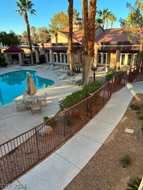 9325 Desert Inn, Las Vegas, NV 89117