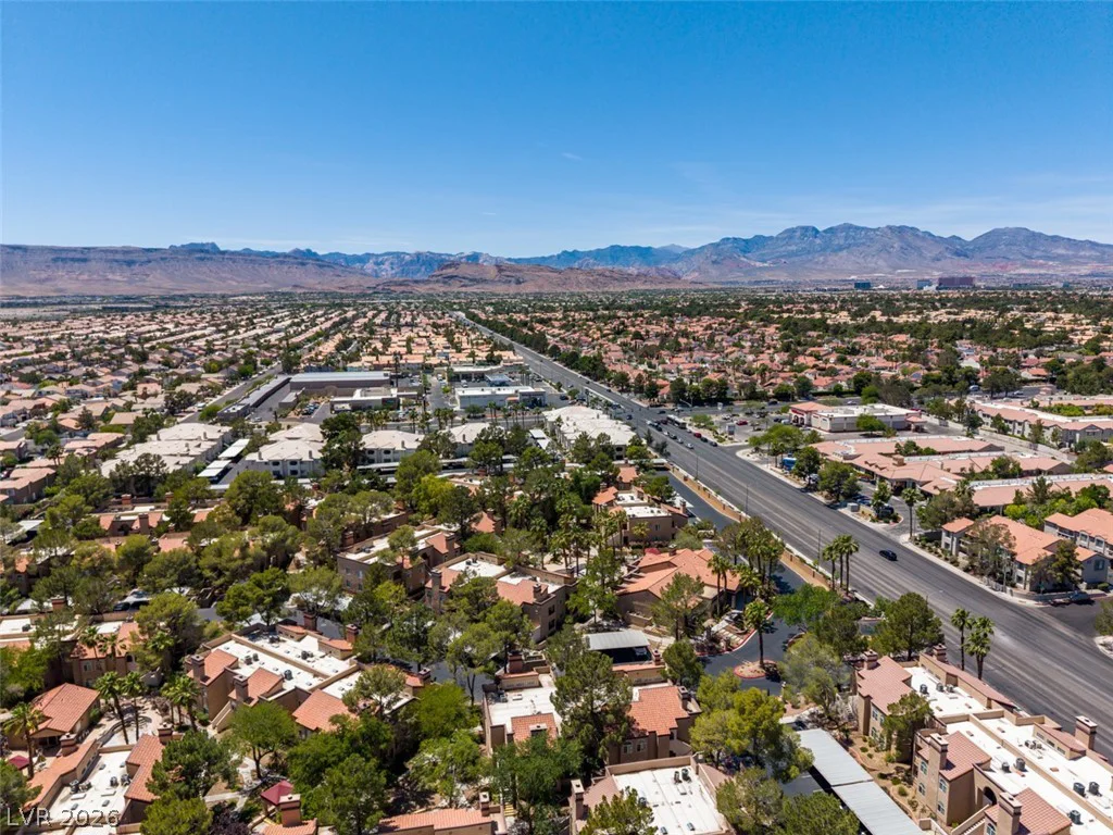 9325 Desert Inn, Las Vegas, NV 89117