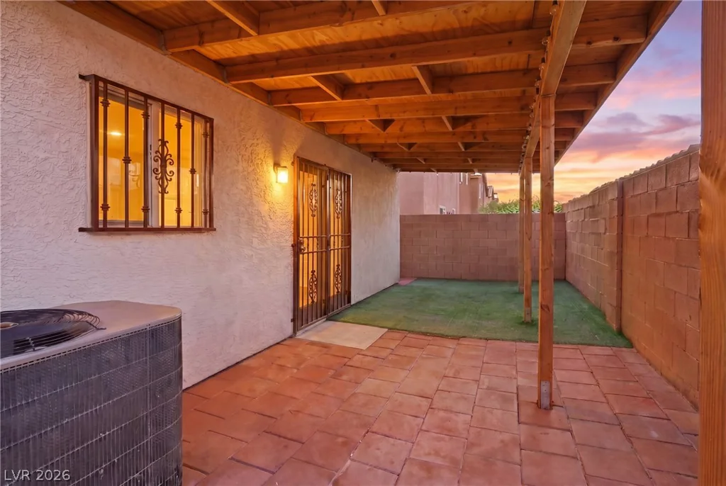 4960 Blue Marlin, Las Vegas, NV 89115