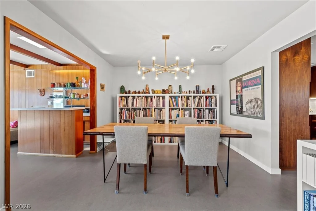 1815 8th, Las Vegas, NV 89104