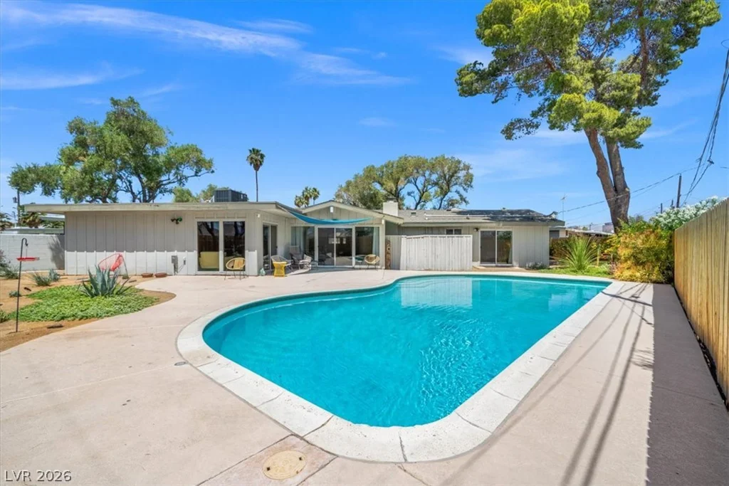 1815 8th, Las Vegas, NV 89104
