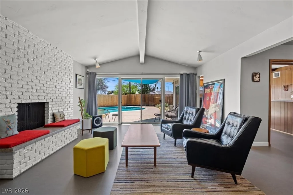 1815 8th, Las Vegas, NV 89104